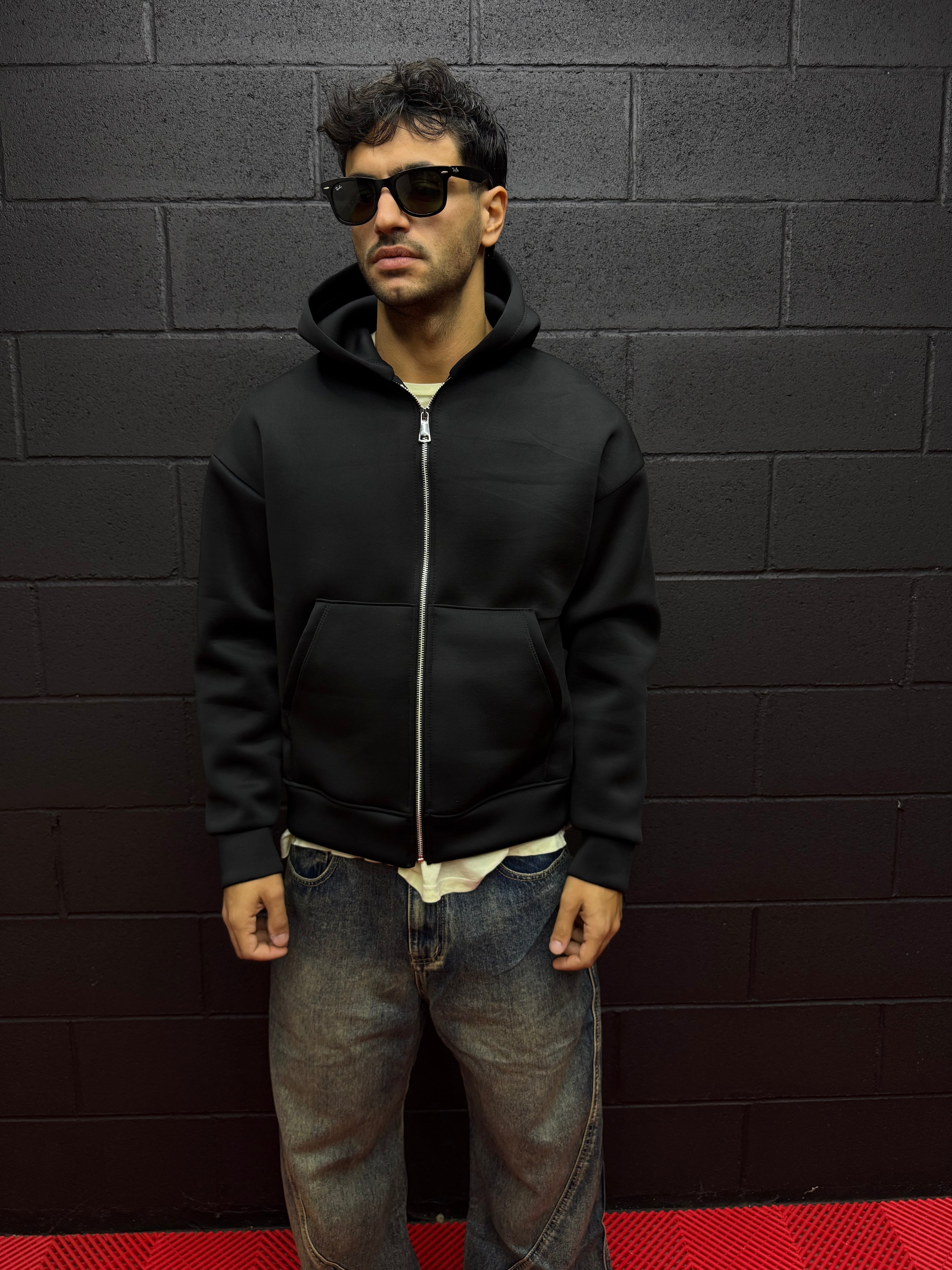 LUX ZIP