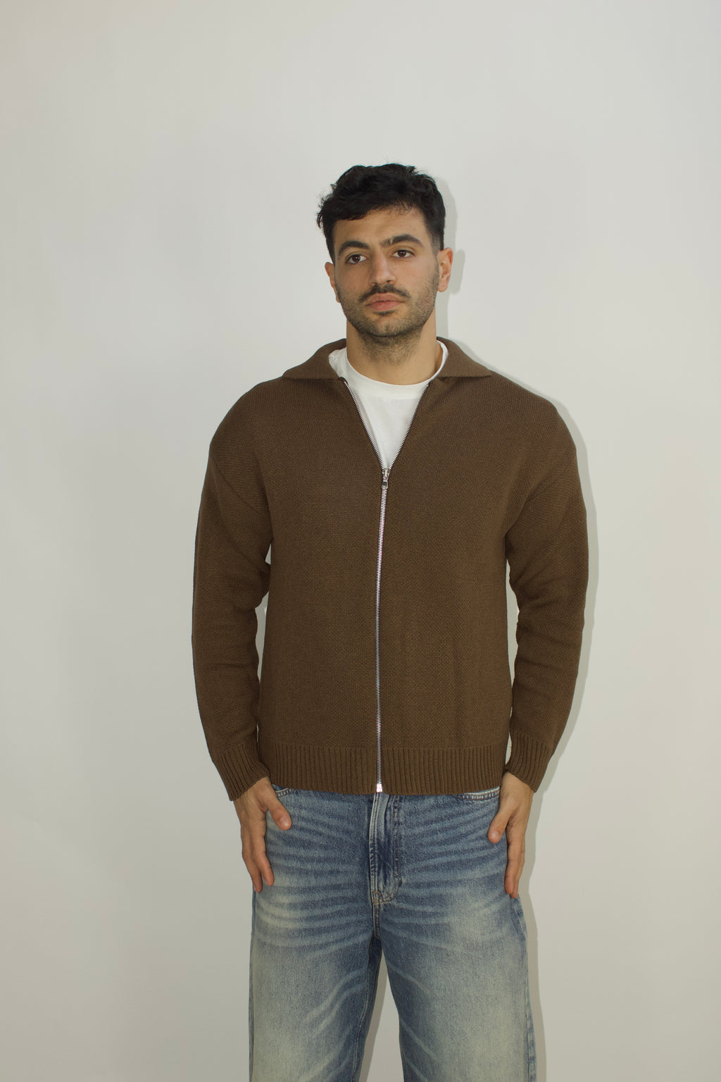 Sweater Zip Marrone